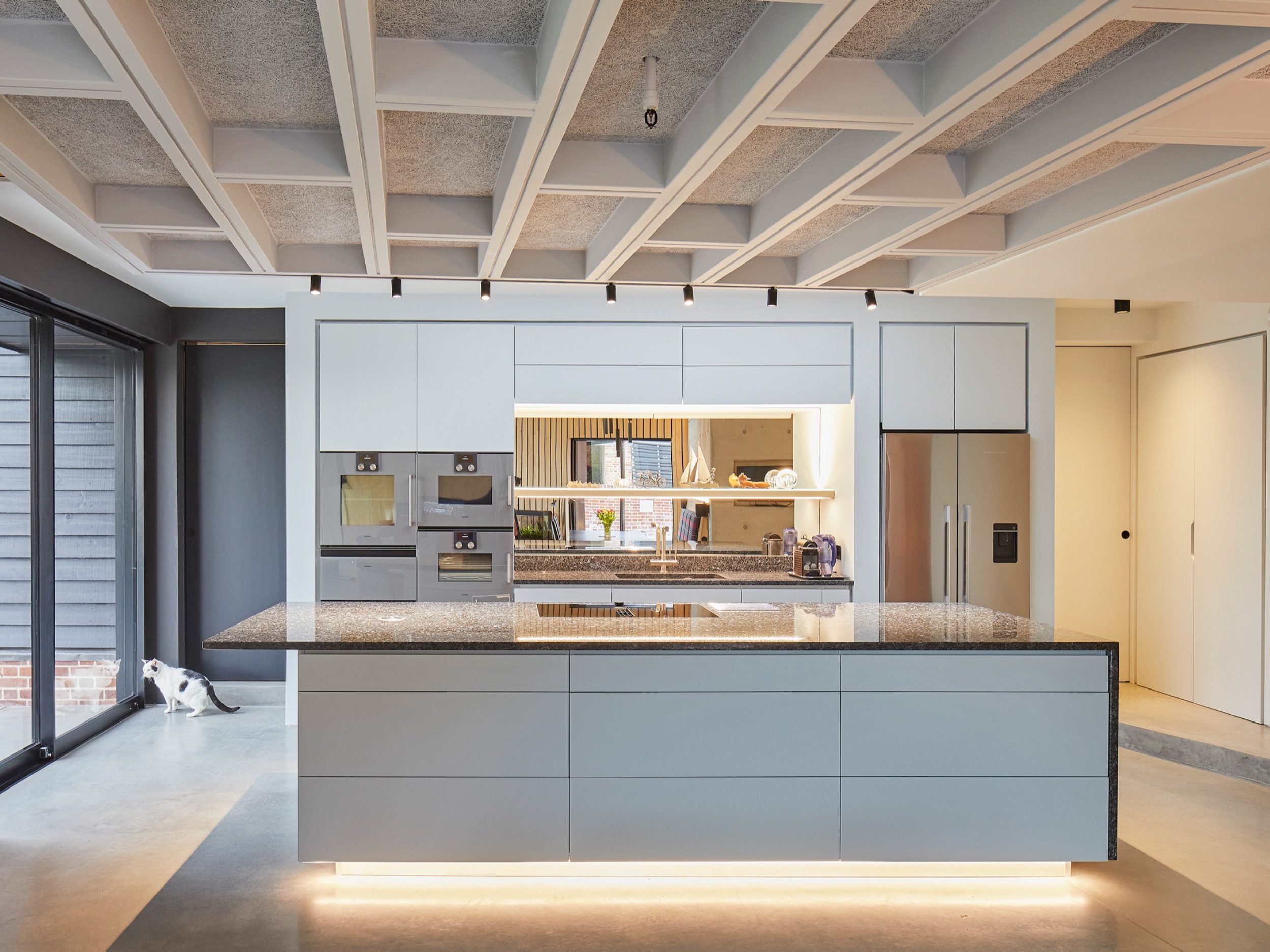 Pale kitchen inside cambridgeshire house | cdc studio cambridge architects