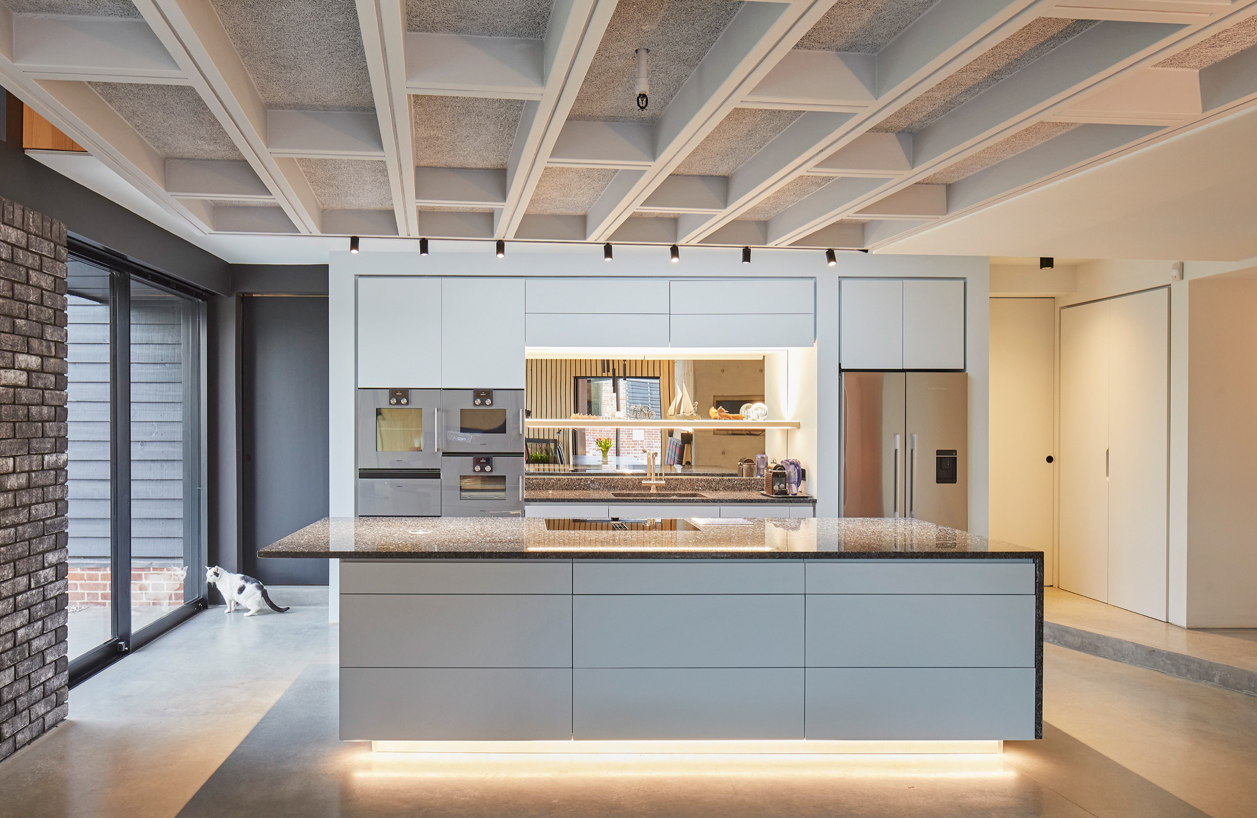 Pale kitchen inside cambridgeshire house | cdc studio cambridge architects